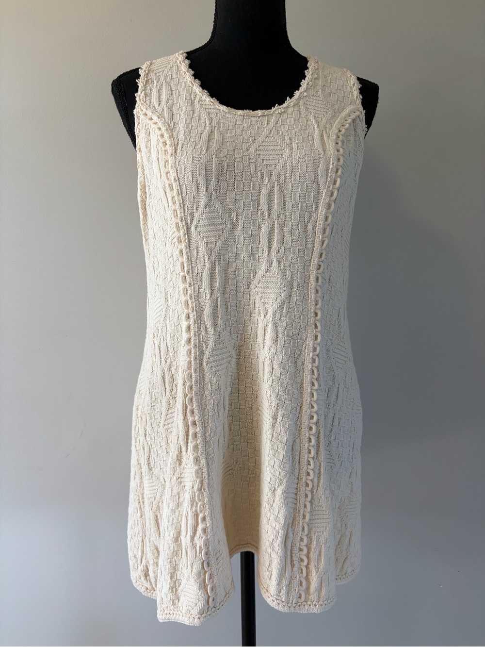 Women’s Oscar Hackman Cream Sleeveless Crewneck Tunic Sweater size L